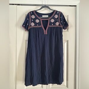 Abercrombie & Fitch Size S T Shift Dress Navy Embroidered Short Sleeve Flowy